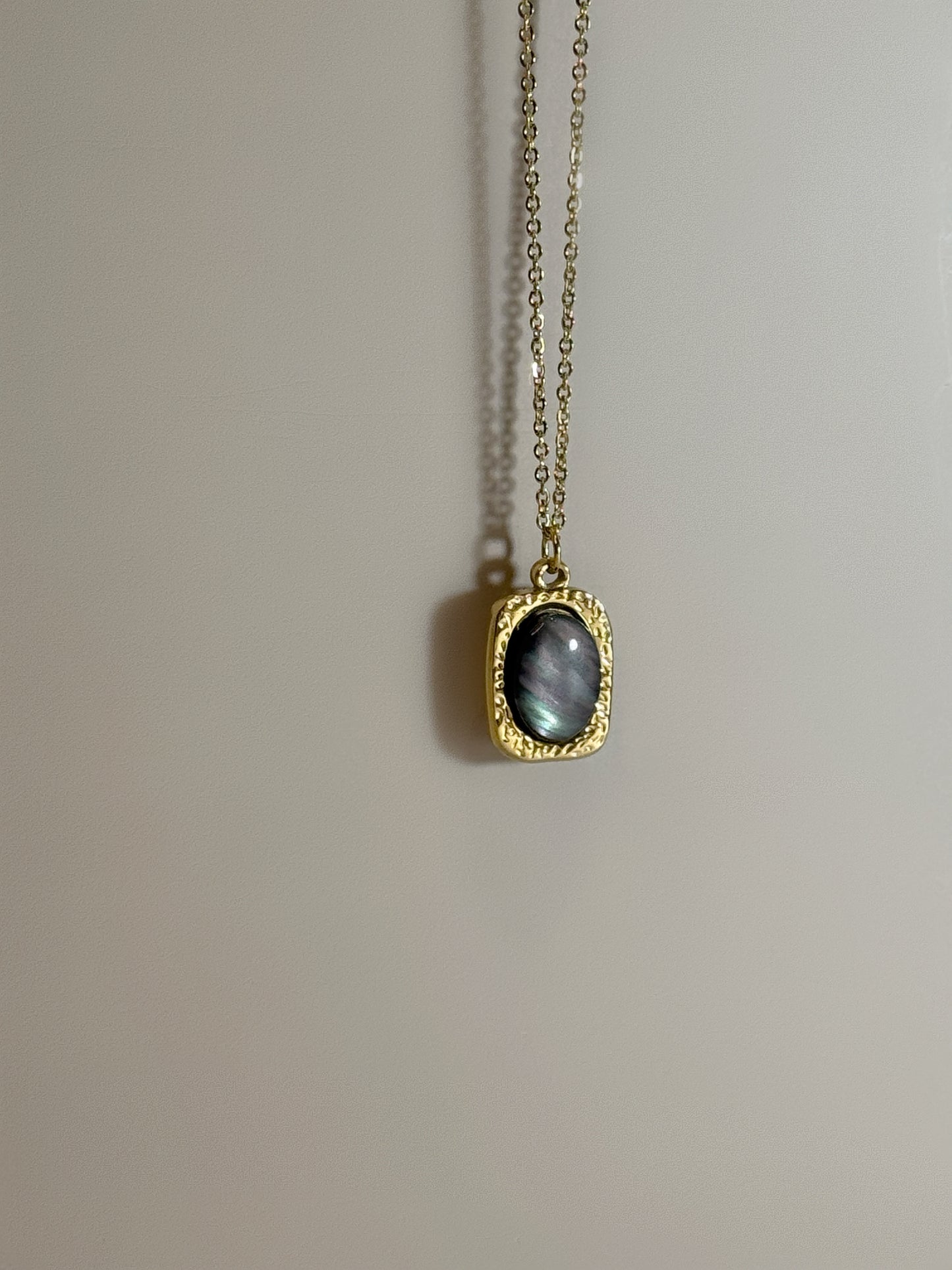 Collier Noir Antique
