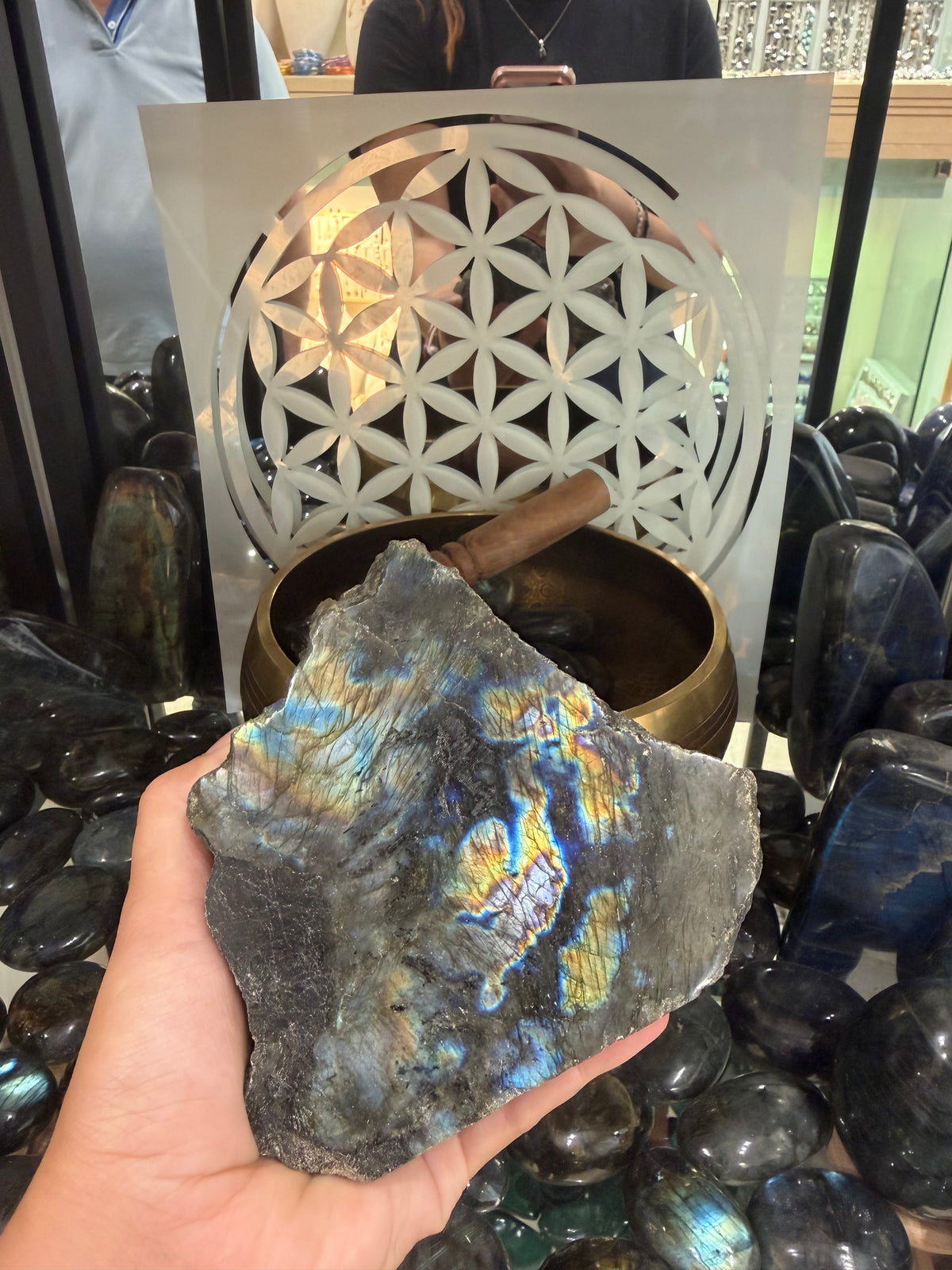 Pierre Labradorite brute #7