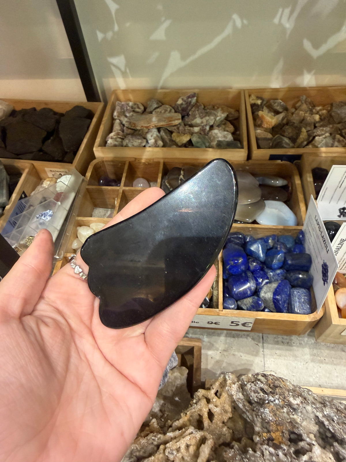 Gua sha en pierre