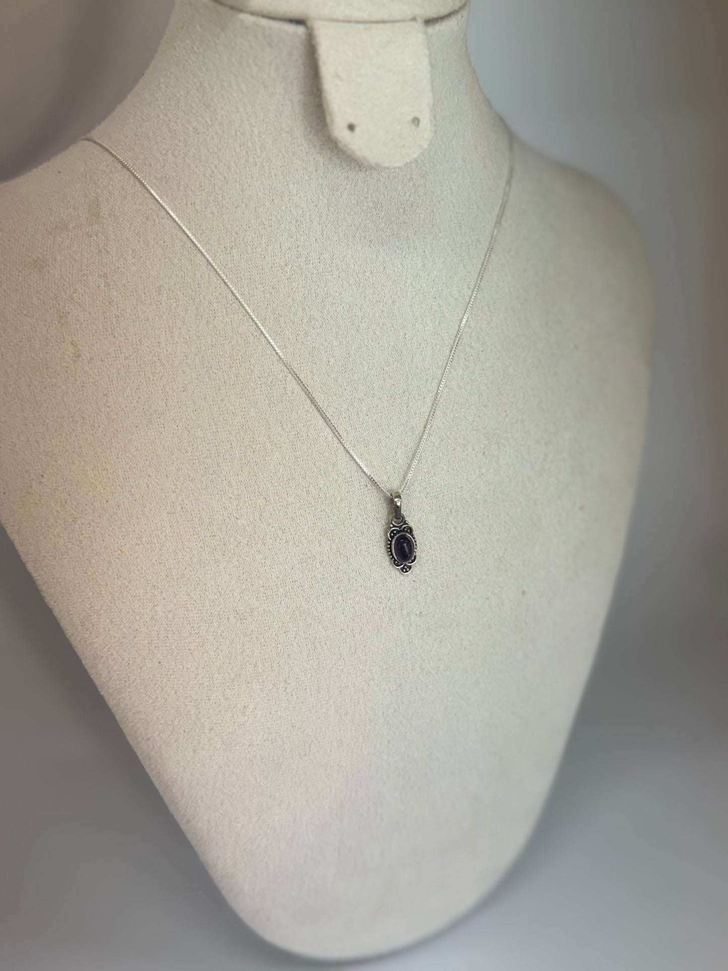 Pendentif en Améthyste – Sérénité & Intuition