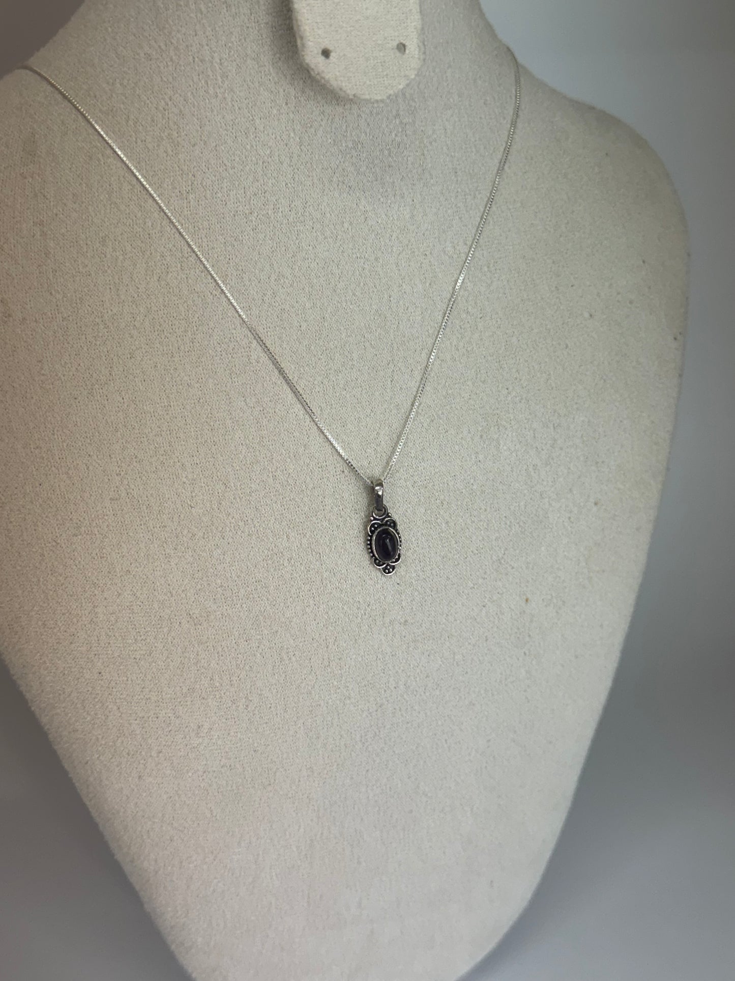Pendentif en Améthyste – Sérénité & Intuition
