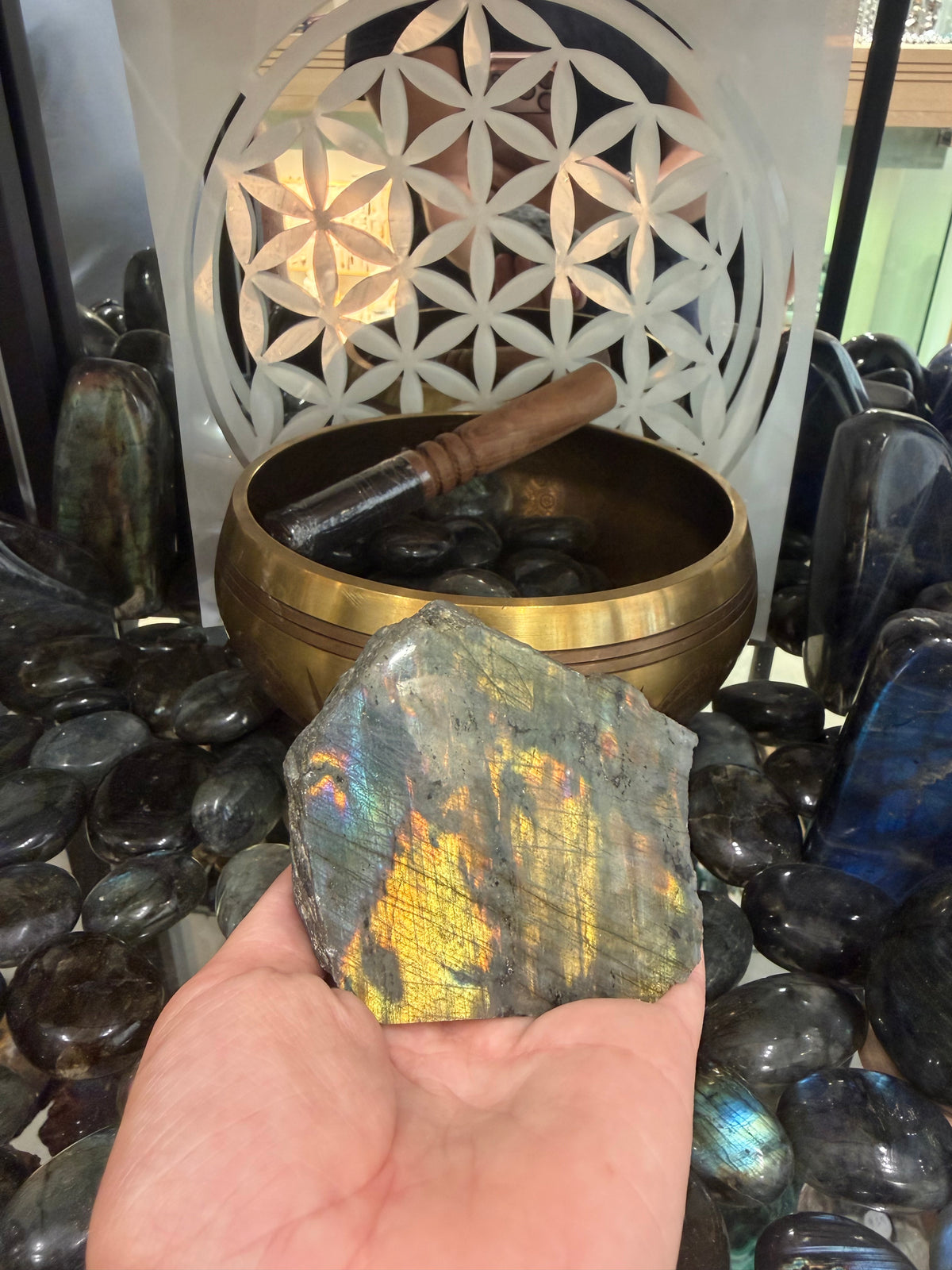 Pierre Labradorite brute #11