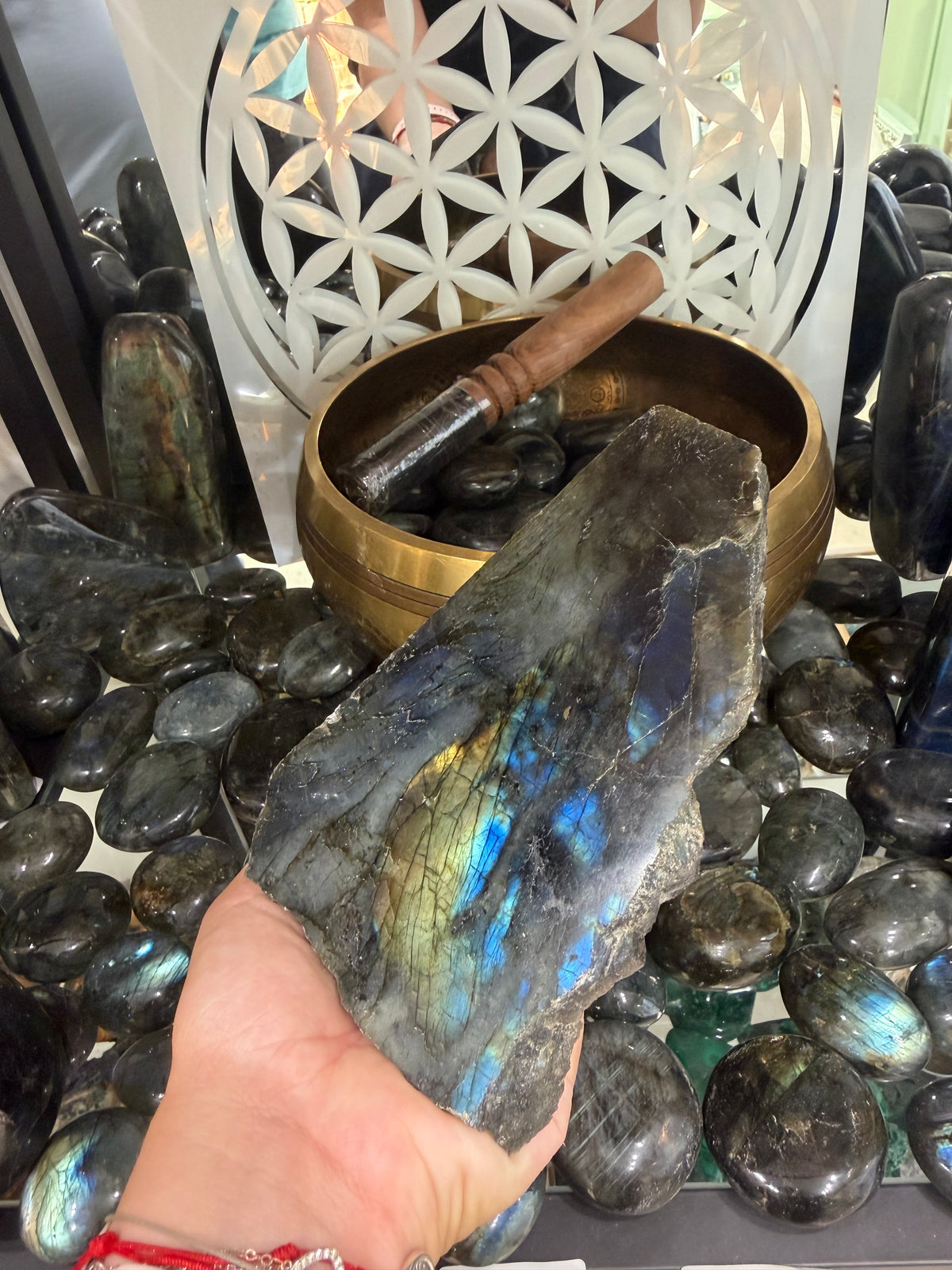 Pierre Labradorite brute #5
