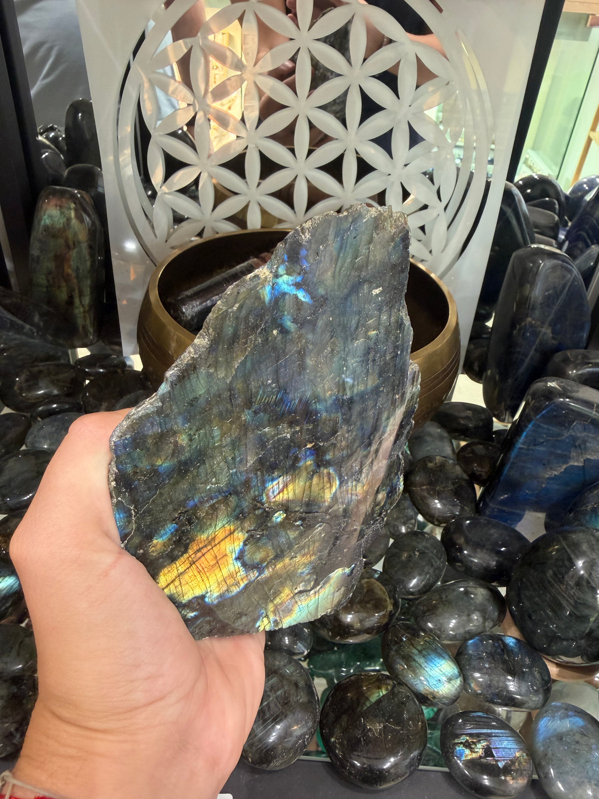 Pierre Labradorite brute #1