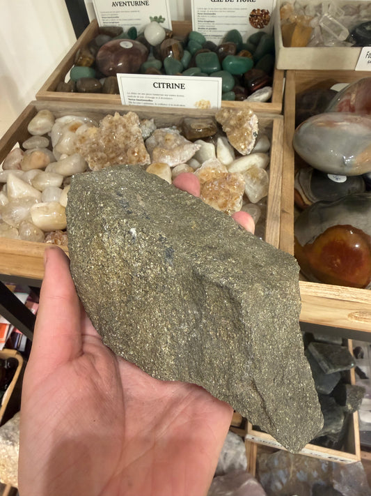 Pierre Pyrite naturelle #1