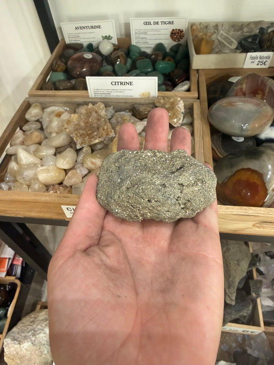 Pierre Pyrite naturelle #6
